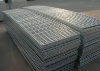 China O anti deslizamento galvanizou o passo de aço da barra transversal do certificado 100mm do GV do ISO do Grating fábrica
