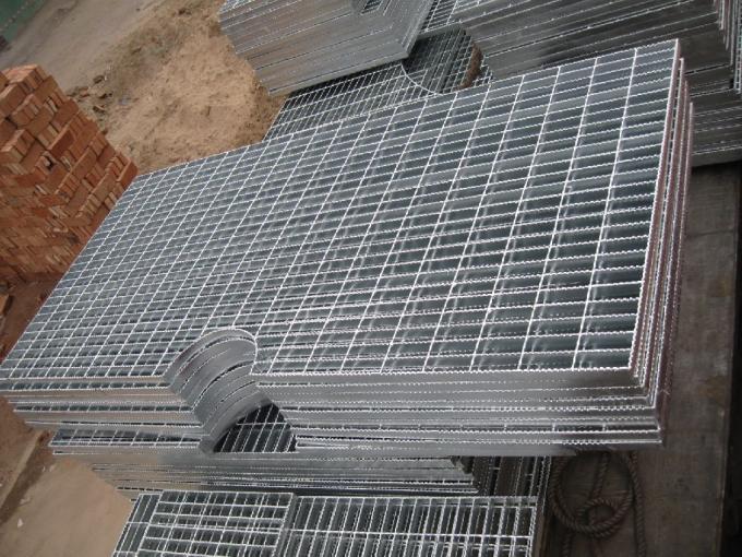 Round Bar Galvanized Serrated Grating 