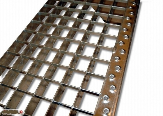 China Passos de escada de aço inoxidável de ASTM Q235 SS304, passos grating da anti barra da corrosão fornecedor