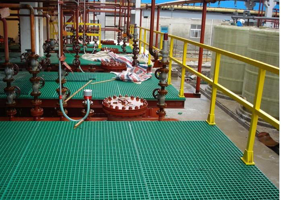 China Assoalho plástico resistente de FRP que raspa para a superfície lisa da plataforma de trabalho fornecedor