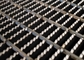 Material exterior serrilhado do aço carbono Q235A dos passos de escada do metal do anti patim fornecedor