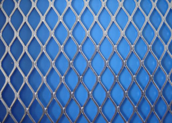 A placa do ferro expandiu as folhas de aço da malha, Grating expandido ISO9001 do aço fornecedor