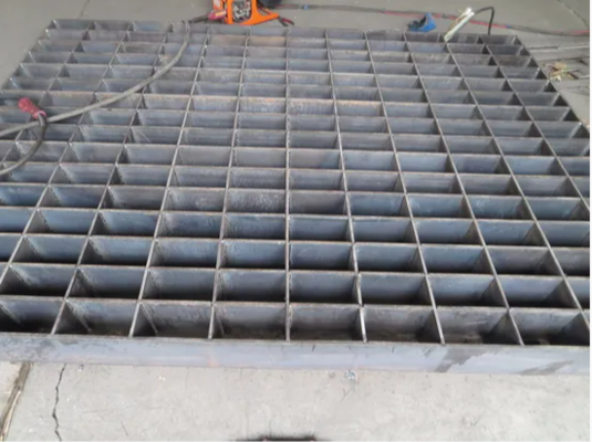 Degraus de escada de grade de aço estável galvanizados a quente