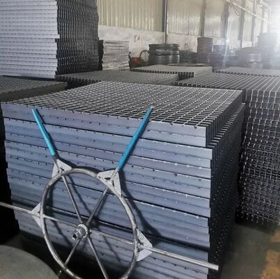 Heavy-Duty Anti-Slip Steel Grating for Industrial Construction in Titanium Aluminum Stainless Steel