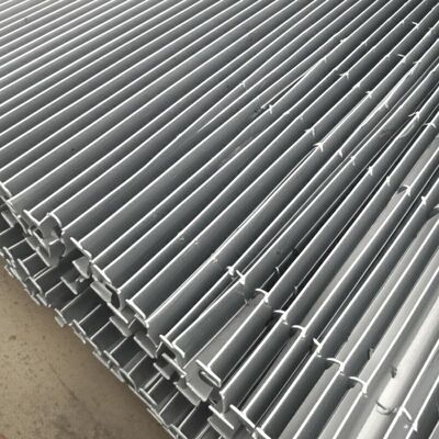 Grelha de aço galvanizado serrilhada com barra de suporte 20x3 para grelha de plataforma para serviço pesado