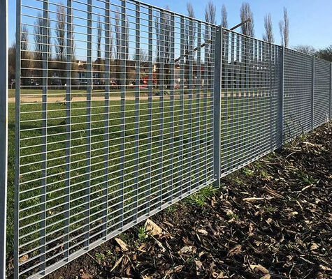 Grelha de barras de aço galvanizado a quente DIP a preço de fábrica