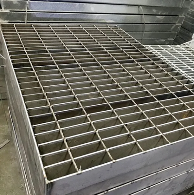 ANSI Standard Stainless Steel Heavy-Duty Stair Tread Grating for Industrial Safety