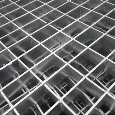 Grelhas de aço galvanizadas resistentes ao deslizamento para passeios e plataformas industriais