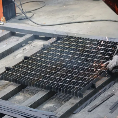 Stainless Steel Bar Grating Ideal for Sanitary Environments and Architectural Applications