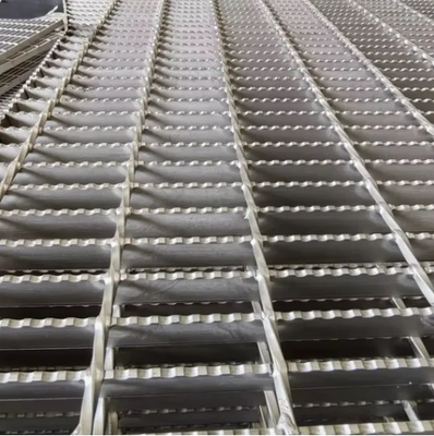 Hot Dipped Galvanized Steel Grating Drain Cover with Customizable Sizes and High Load-Bearing Capacity