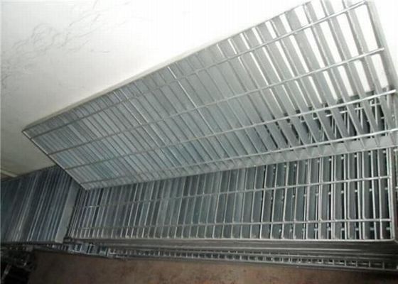 Tampa de aço do dreno do Grating do elevado desempenho com quadro 25 x barra 5 de carregamento