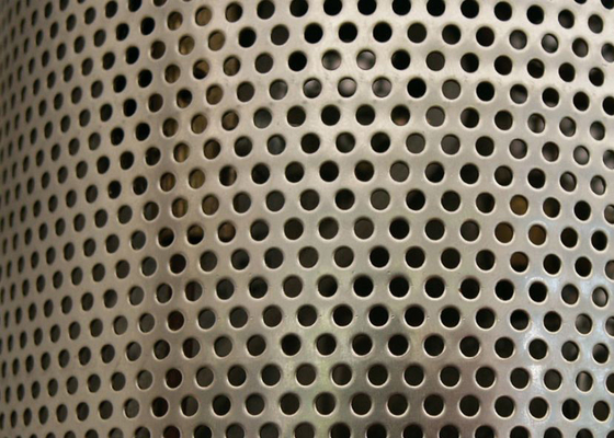 Furo redondo perfurado galvanizado tira da aprovação 2mm da malha ISO9001 do metal