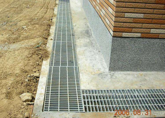 Baixos prata/preto grating da barra do rolamento da tampa 30 x 5 do dreno do Grating do aço carbono