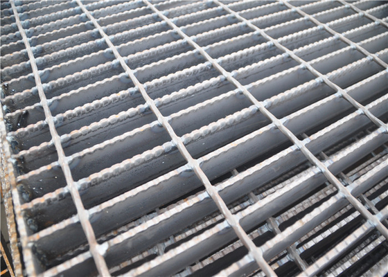 Grelha grating do metal da barra de aço do certificado do GV que pavimenta 2.5-5.5mm Thicknes