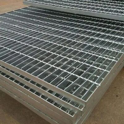Grelhas de aço galvanizado a quente DIP com superfície serrada para aplicações antiderrapante
