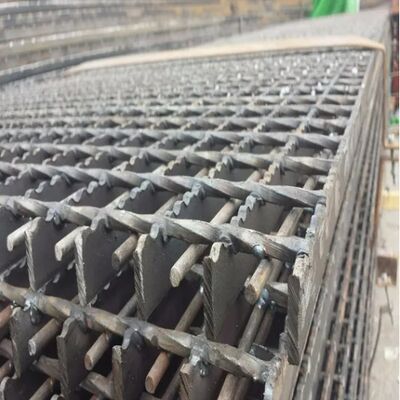 Grelha de Drenagem de Aço Galvanizado Pesado 50*8mm para Aplicações de Drenagem de Alta Carga