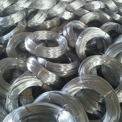 Fio de Ferro Galvanizado por Imersão a Quente - Fio de Aço GI Resistente à Corrosão para Aplicações Versáteis