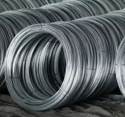 Fio de Ferro Galvanizado a Quente com Aço de Baixo Carbono Q195 e Revestimento de Zinco de 30-60g/m² para Construção e Amarração